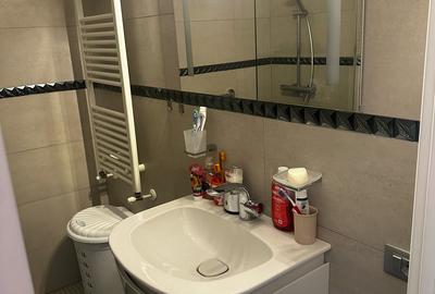 Apartament ultracentral Gaesti - 3