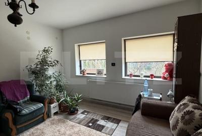 Casă individuală cu 6 camere cu Canalizare în 1 Mai - 10