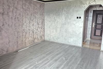 Garsonieră semidecomandată în Podul de Piatră - 1