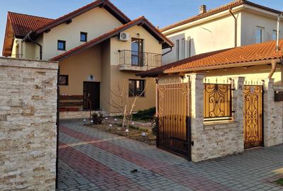 Casă cu 4 camere în Bujac