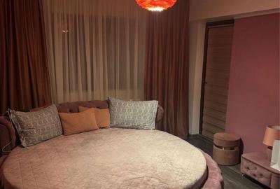 Apartament cu 3 camere în Central - 3