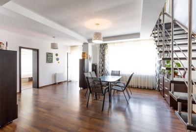 Video / Duplex 5 camere in vila, curte, 2008, Mamaia Nord, vezi video - 9