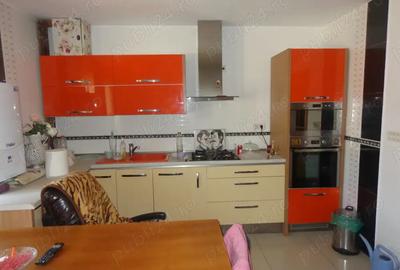 Proprietar, vand casa in Cumpana - 4