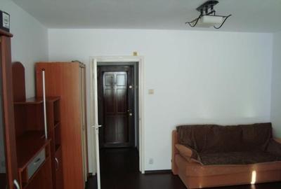 Dristor metrou in fata blocului - 2