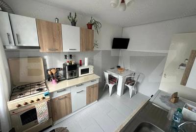 Apartament cu 2 camere decomandat în Central - 2