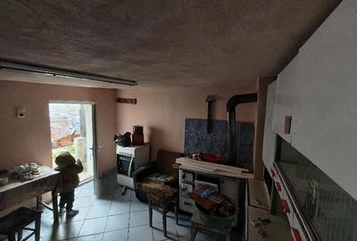 Casă cu 2 camere cu Teren 600 Mp în Tohanu Vechi - 9