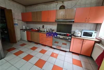 Vila cu Brazi - Uranus, 406mp teren - 13