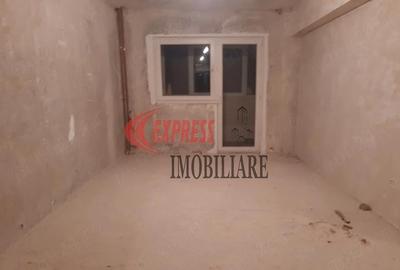 Apartament cu 2 camere semidecomandat în Dristor