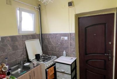 Garsonieră decomandată, mobilată în Nord-Est - 4