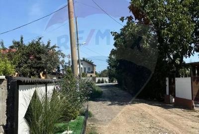Teren de 2332 mp, în Periferie - 2
