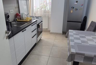 Garsonieră decomandată în 13 Decembrie - 1