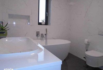 Casă cu 4 camere cu Teren 187 Mp în Stupini - 8