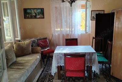 Casa locuibila, cu doua corpuri de cladiri, utilita?i, 1200 mp teren - 3