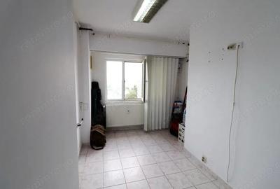 Bloc stradal - intersectie Chisinau cu Pantelimon - 4