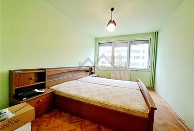 Apartament 3 camere DECOMANDAT, et.1, 68mp -ZONA TORONTALULUI - 2