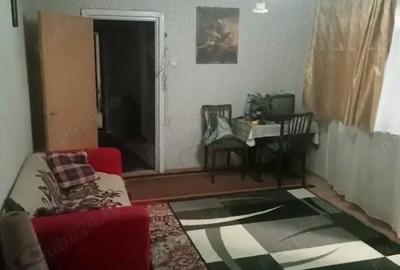 Apartament cu 3 camere semidecomandat în Apusului - 1