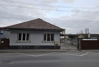 Casă cu 3 camere în Unirii - 2