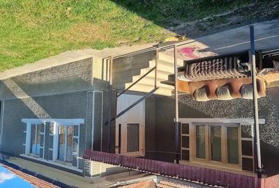 Casă cu 2 camere în Dăbâca - 2