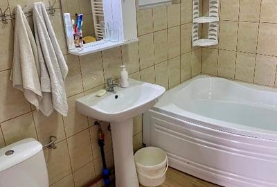 🏡 Casă de vânzare în Gura Văii – la doar 10 min de Onești! 🌳 - 7