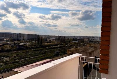 Apartament cu 3 camere decomandat în Gară - 3