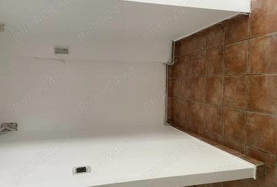 Spațiu comercial, de 100 mp, în Central - 1