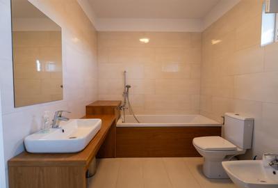 Apartament cu 3 camere semidecomandat, mobilat în Apahida - 3