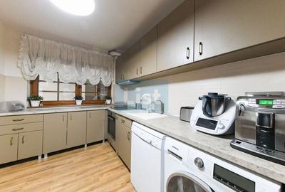 Casă cu 6 camere cu Piscina în Florești - 18