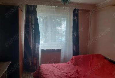 Inchiriere Garsoniera, parter fara balcon, mobilata si utilata asa cum se vede in poze zona Obor - 1