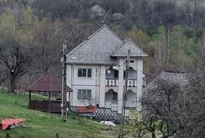 Casa si teren in Preluca Noua, Comuna Copalnic Manastur, Maramures - 1
