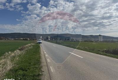 Teren de 8600 mp, în Iclod - 2