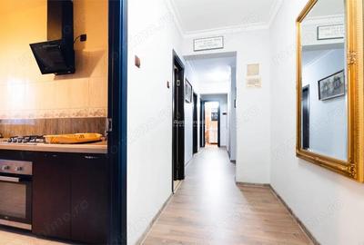 Apartament spatios cu 4 camere si 2 bai - in zona linistita - aproape de Piata Decebal - 3