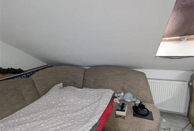 Alzza Real Estate  Apartament de vanzare Floresti, strada Eroilor, etaj 4, cu p - 4