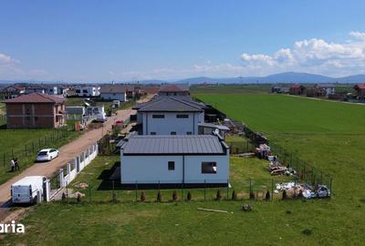 Casă cu 4 camere cu Teren 500 Mp în Dârste - 4