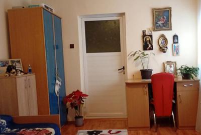 Casă cu 4 camere cu Teren 135 Mp în Central - 5