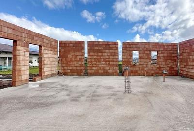 Structura Generoasa Zona Linistita - 25