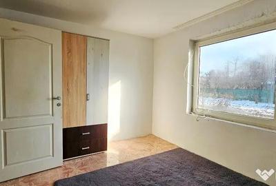 Casă cu 5 camere cu Teren 1407 Mp în Girov - 11