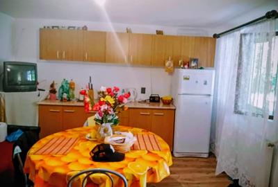 Duplex cu 5 camere cu Canalizare în Cunești - 6