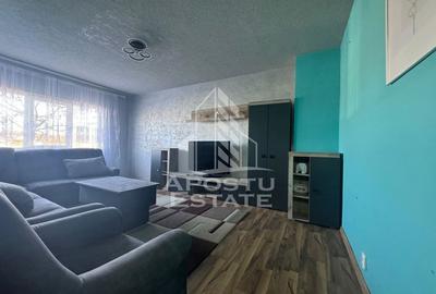 Apartament cu 3 camere decomandat, mobilat în Alfa - 1
