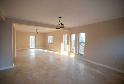 Casă cu 4 camere în Șagu - 5