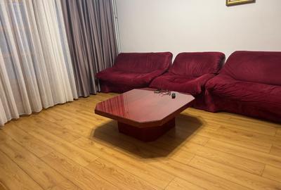 Oferim spre închiriere apartament cu 3 camere str Mircea - 4