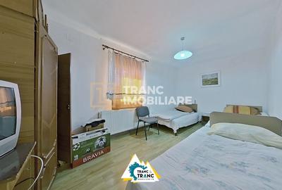 Casă cu 6 camere cu Canalizare în Vladimirescu - 16