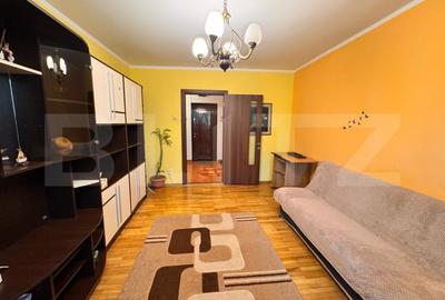 Apartament de vanzare cu 2 camere, 55 mp, zona Tatarasi
