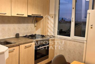 Apartament cu 3 camere decomandat în Dacia