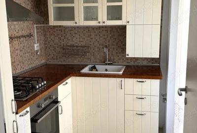 Apartament cu 2 camere decomandat în Ștefăneștii de Jos - 1