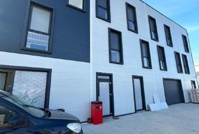 Hala 600 de mp, pozitie excelenta la sensul giratoriu de la Petrom Rudeni! - 5