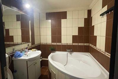 Apartament cu 3 camere semidecomandat în Mărgeanului - 6