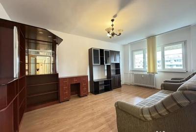 Apartament cu 3 camere decomandat, mobilat în Pantelimon