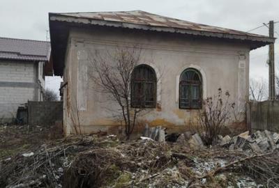 Teren de 1080 mp, în Coșoveni - 2