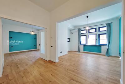 Apartament cu 4 camere semidecomandat în Romană
