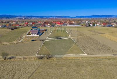 Teren agricol extravilan de 3700 mp, în Lunca Calnicului - 10